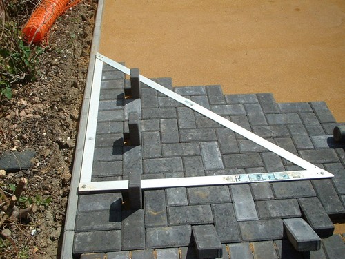 Learn lay block paving - learn,